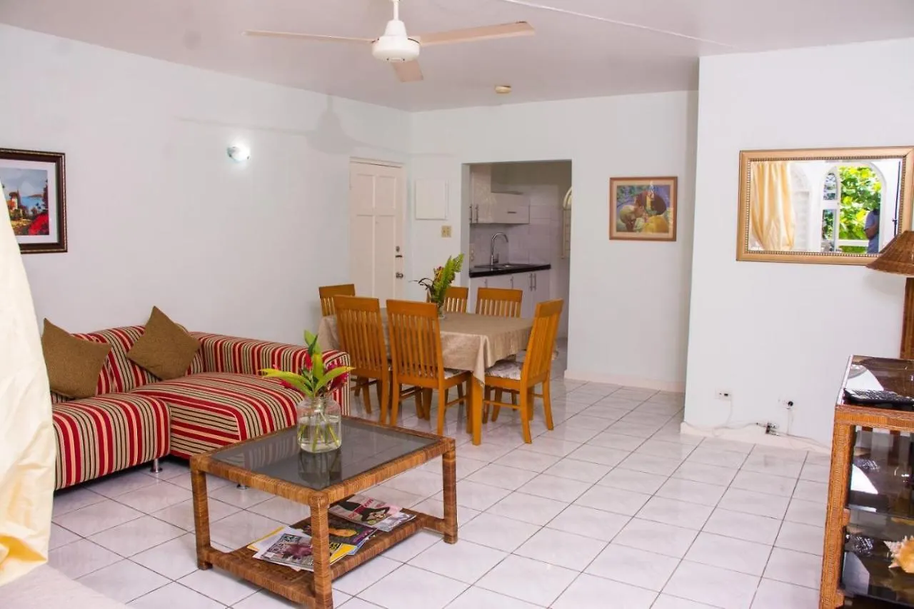 Columbus Heights Apartment Ocho Rios